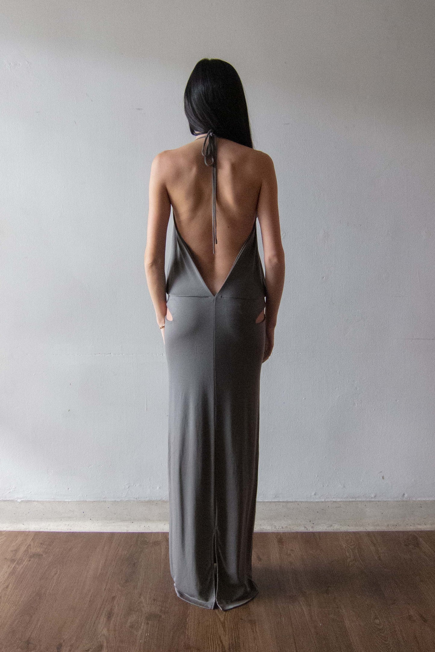 MONOLITH DRESS GRAPHITE